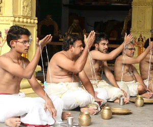 Avani Avittam